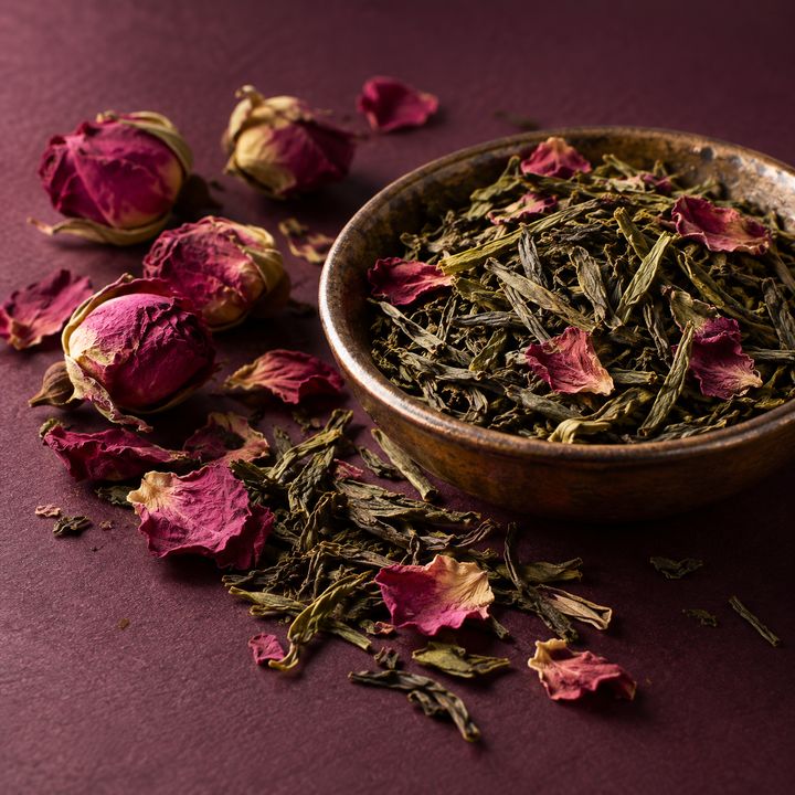 Illustrative ingredients for Rose Green Tea